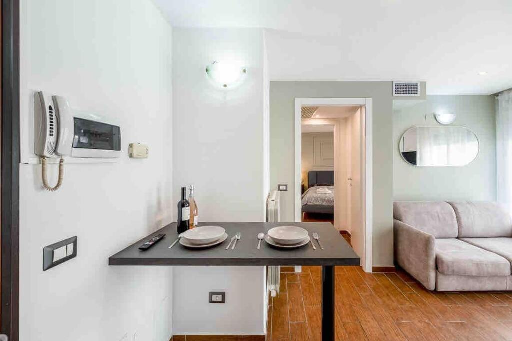 Dynamic Suite In Милано Екстериор снимка