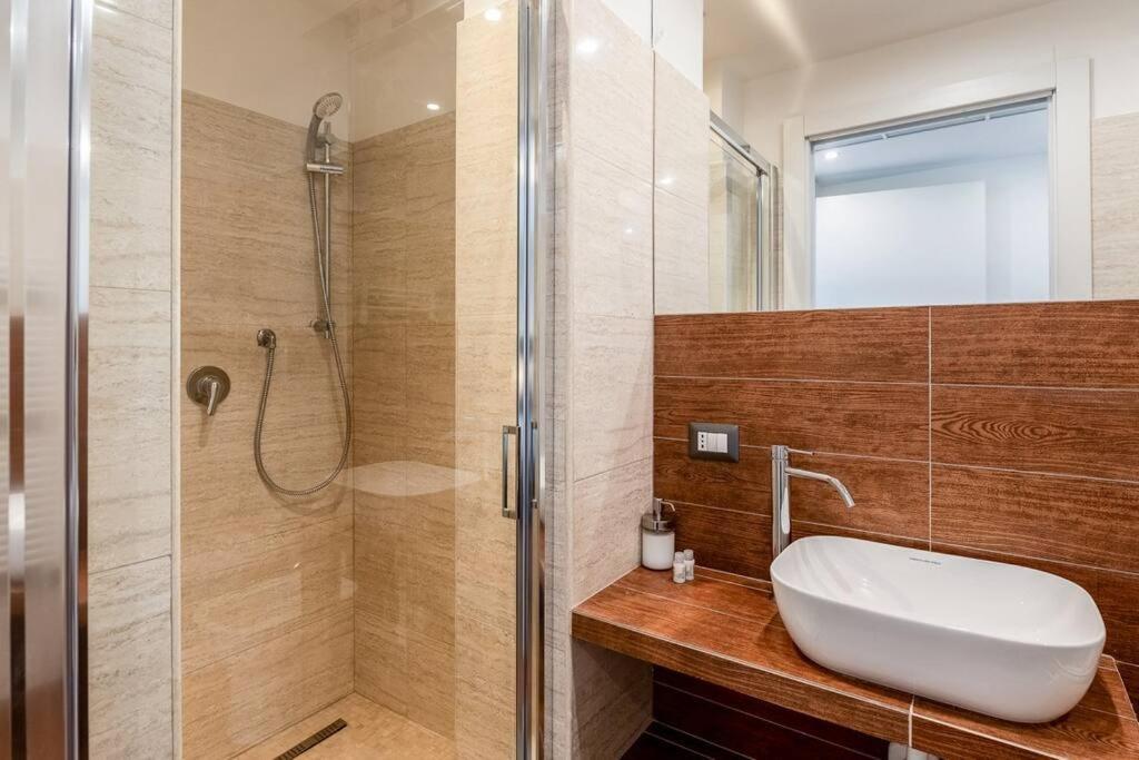 Dynamic Suite In Милано Екстериор снимка