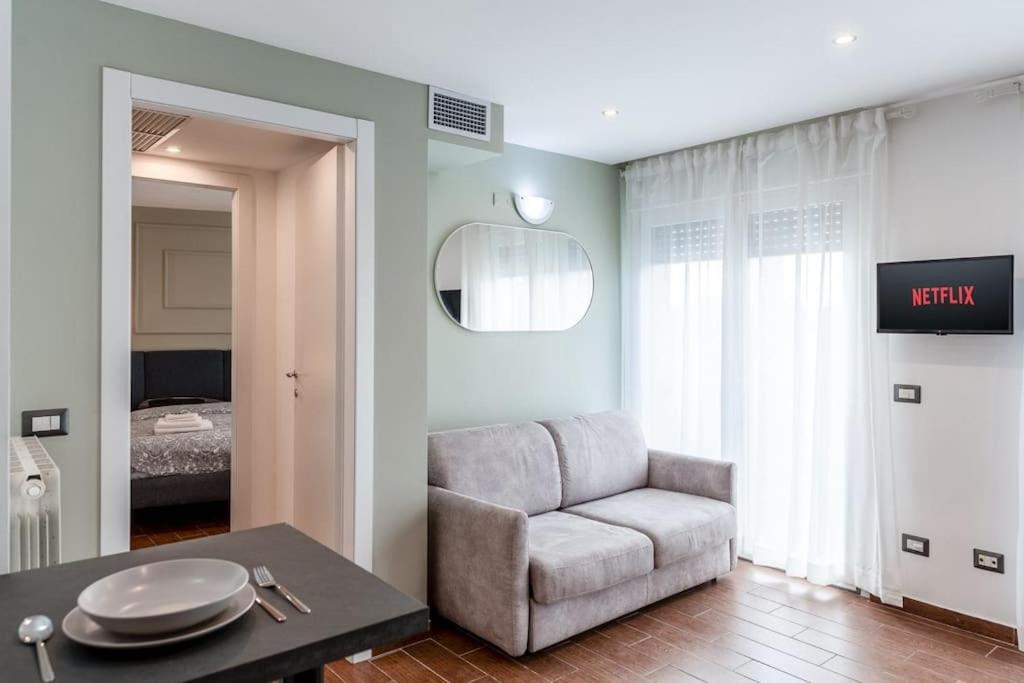 Dynamic Suite In Милано Екстериор снимка